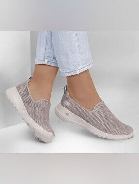 Skechers GOwalk Joy Sensational Day Slip-On Sneakers Mauve Pink Women's Size 8.5